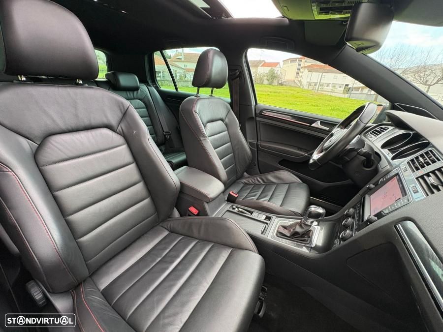 VW Golf 2.0 TSi GTi DSG Performance - 30