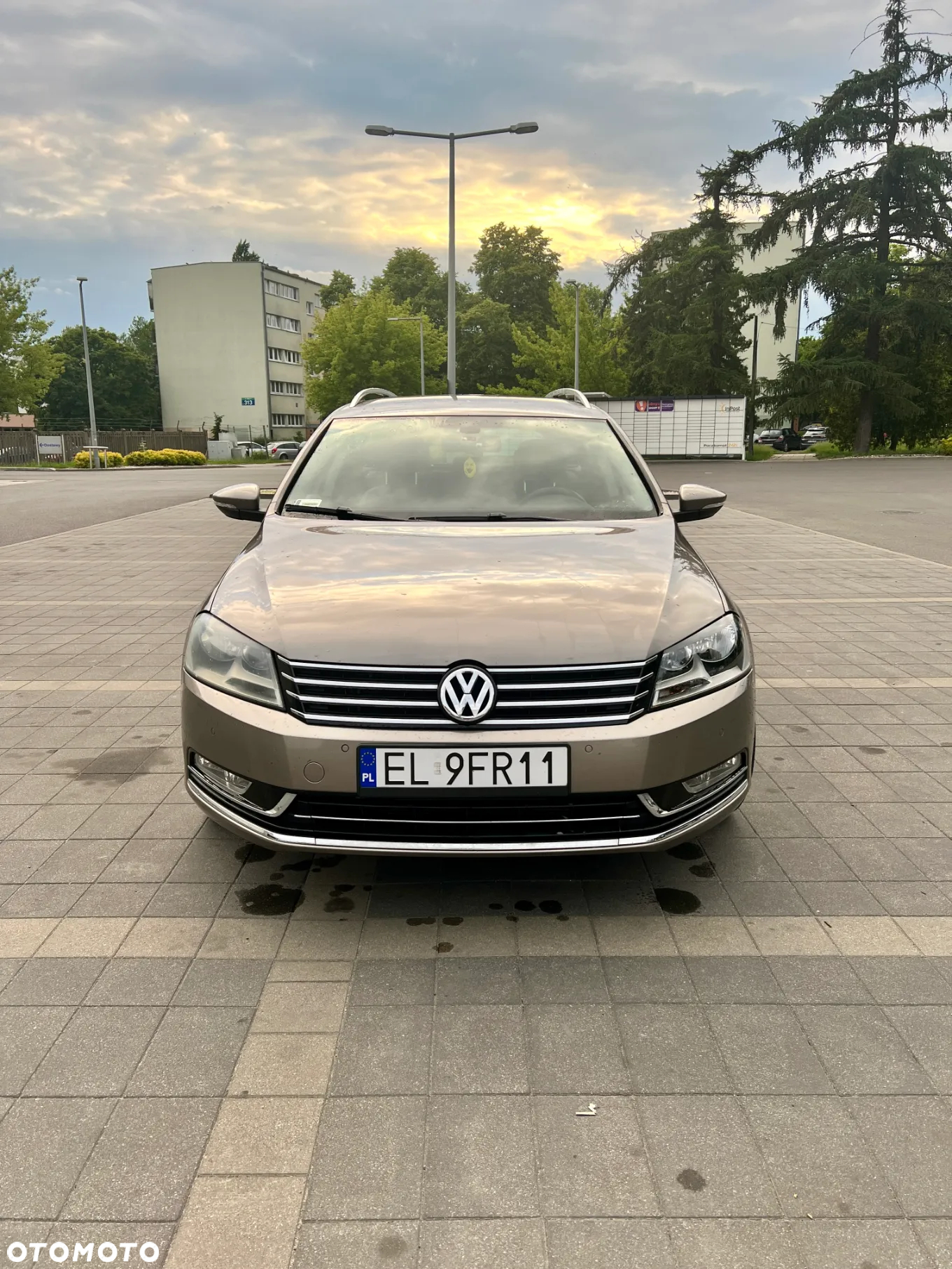 Volkswagen Passat Variant 1.6 TDI BlueMotion Technology Comfortline - 2