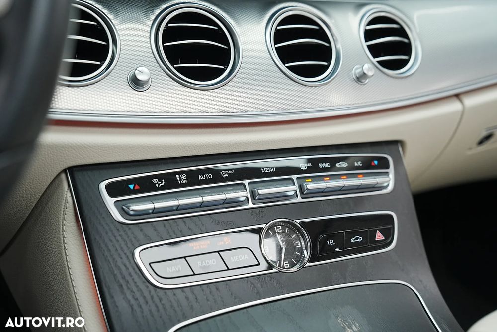 Mercedes-Benz E 200 d 9G-TRONIC - 38