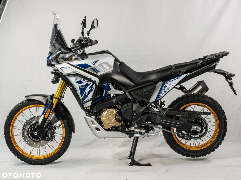 VOGE 800 Rally - 2