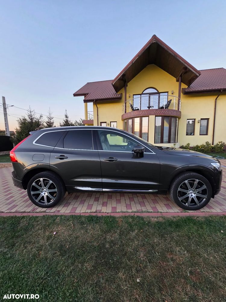 Volvo XC 60 D5 AWD Geartronic Inscription - 4