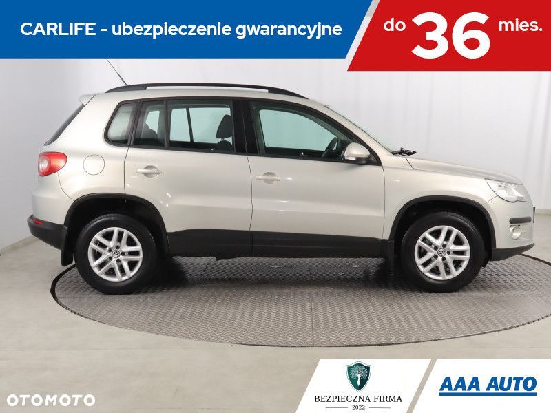 Volkswagen Tiguan - 7