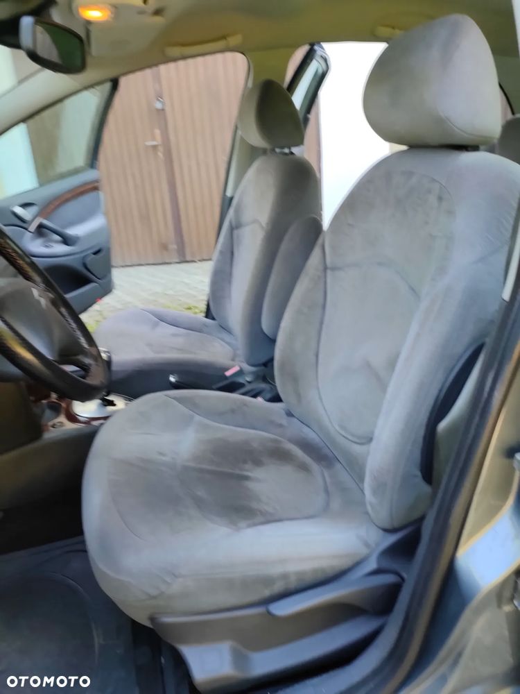 Citroën C5 2.0 HDi X - 11
