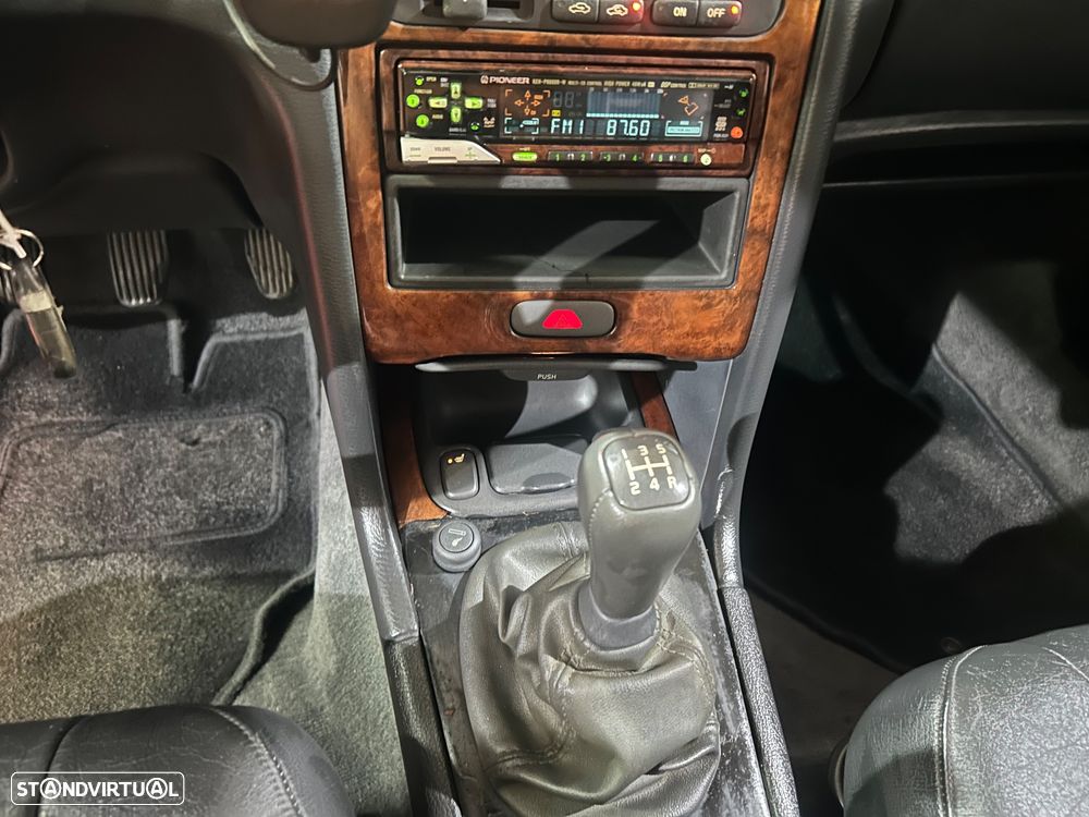 Volvo V70 2.0 T - 19