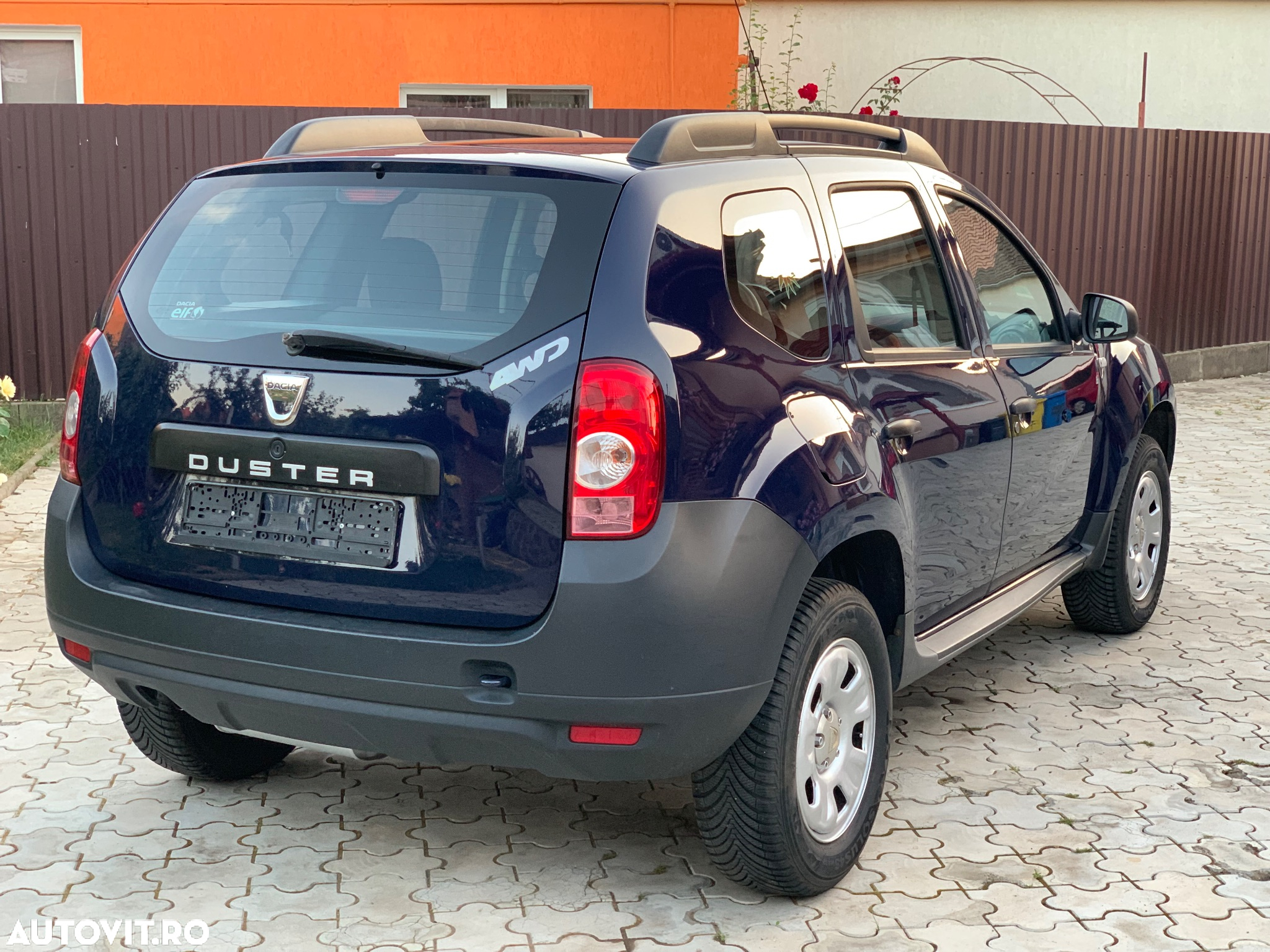 Dacia Duster 1.5 dCi 4x4 Laureate - 6
