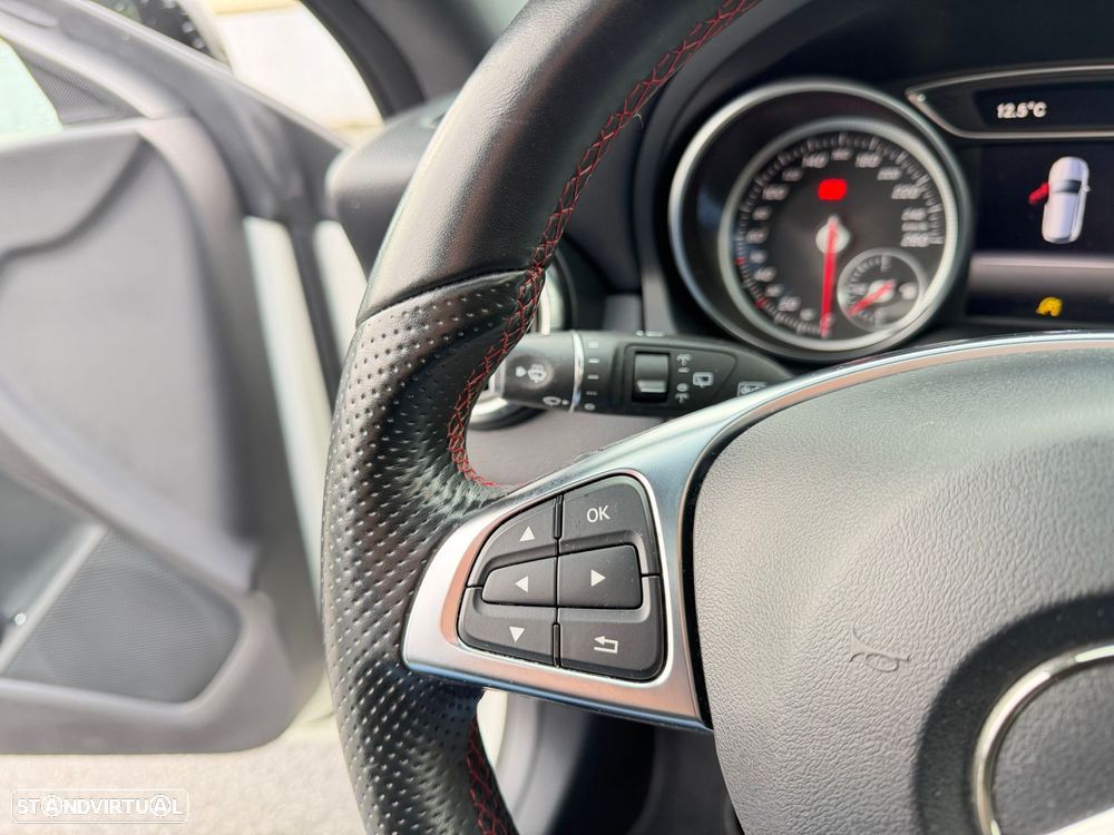 Mercedes-Benz CLA 180 d Shooting Brake AMG Line - 25