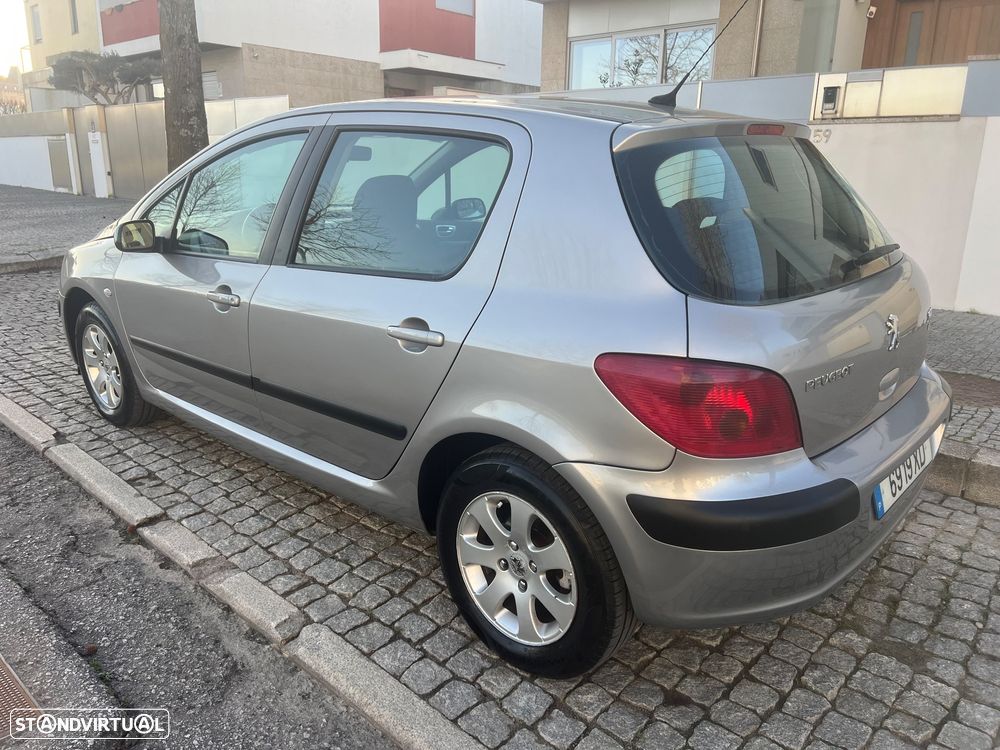 Peugeot 307 1.4 HDi Premium - 4