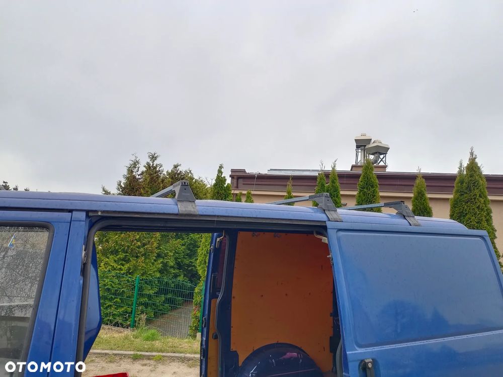 Volkswagen Transporter - 7