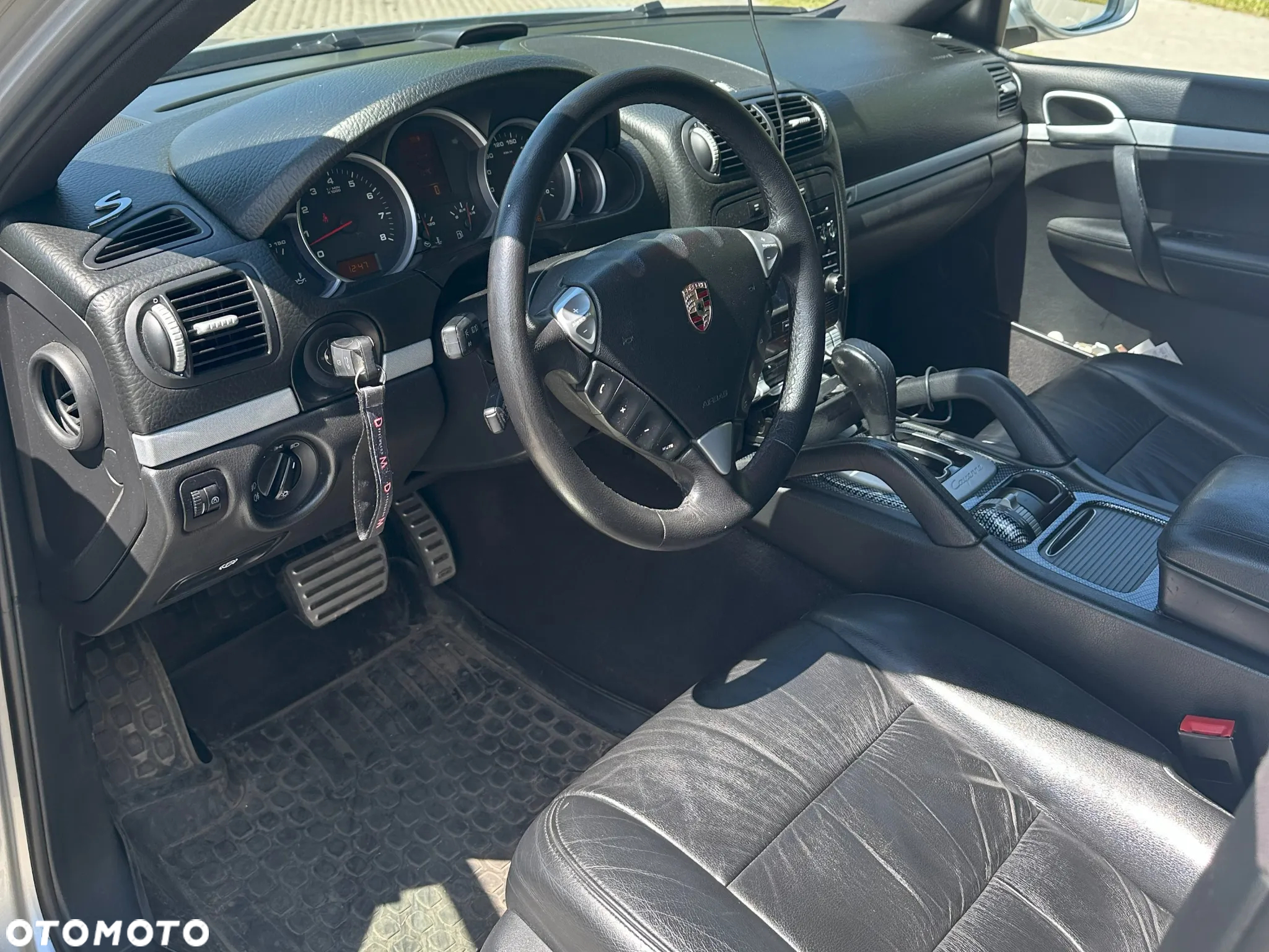 Porsche Cayenne - 10