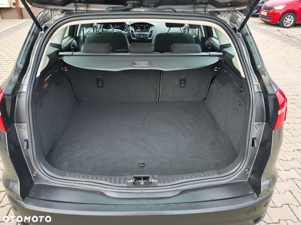 Ford Focus - 13