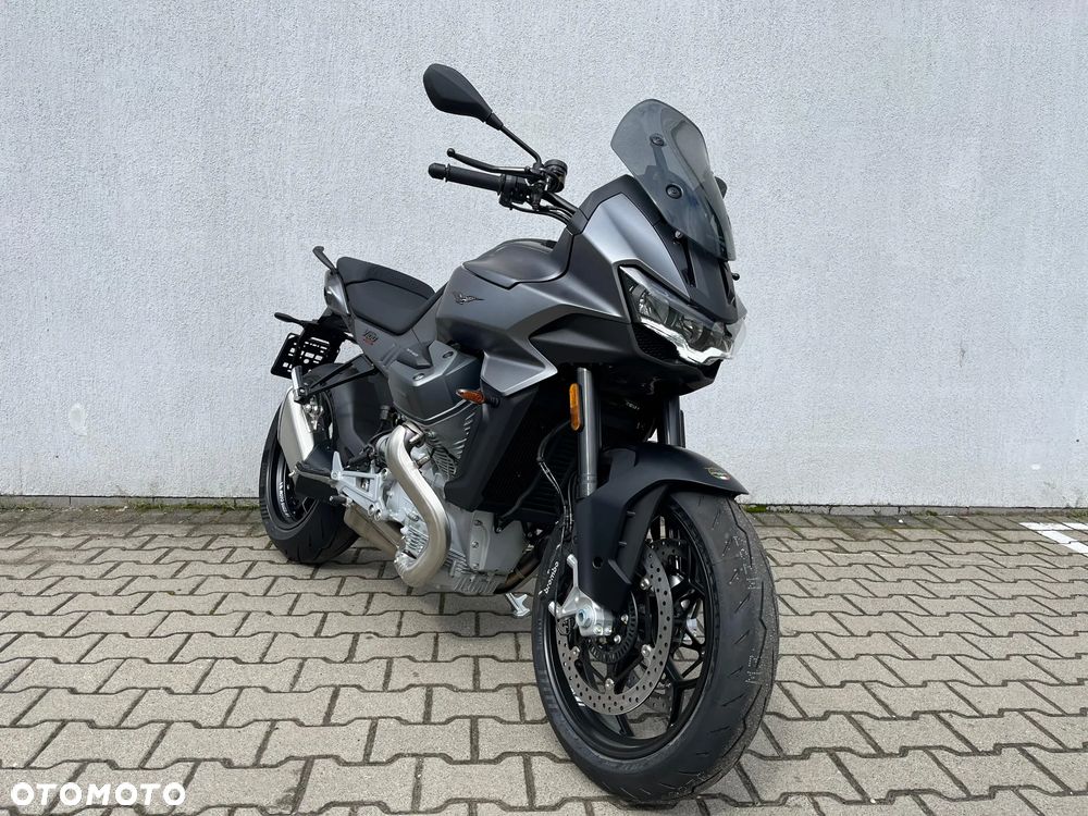Moto Guzzi V100 Mandello - 8