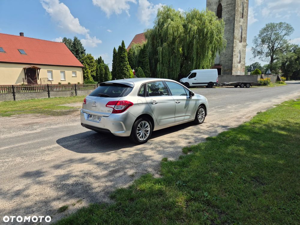 Citroën C4 HDi 90 Attraction - 27