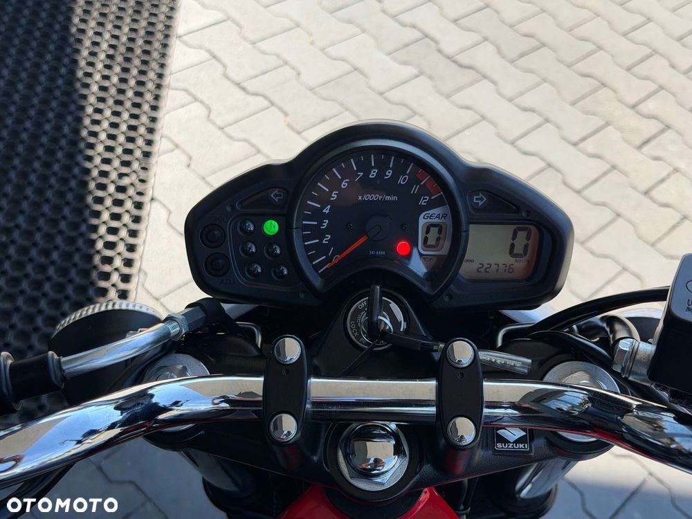 Suzuki Gladius - 25