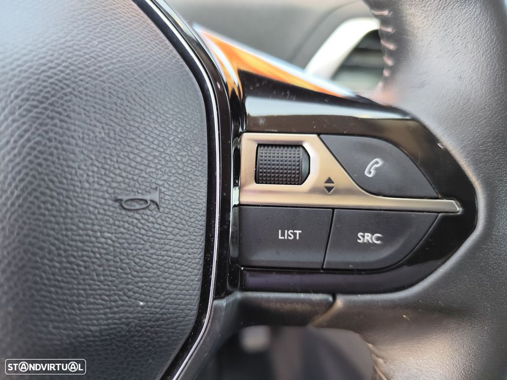 Peugeot 3008 1.5 BlueHDi Allure - 17