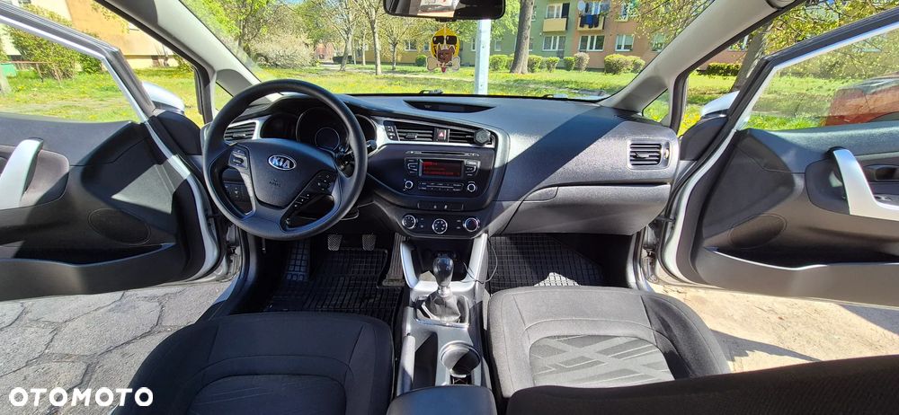 Kia Ceed 1.6 GDI M - 1