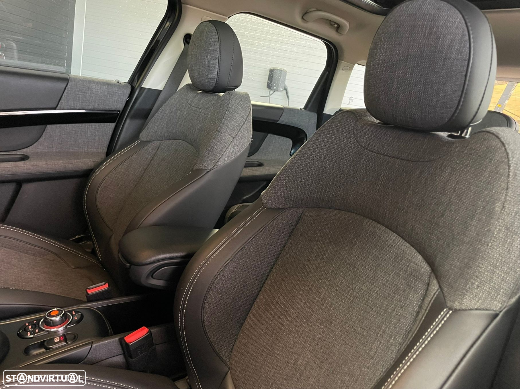 MINI Countryman Cooper SE Premium Essential Auto - 8
