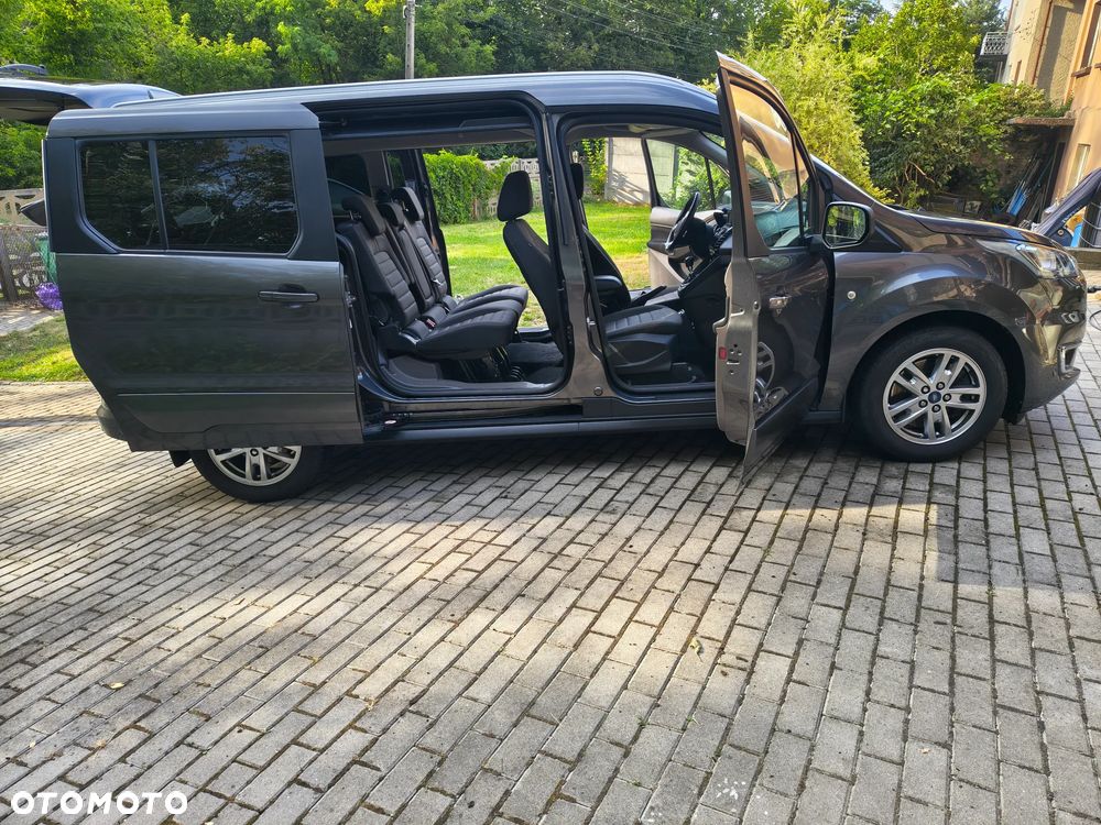 Ford Tourneo Connect Grand - 4