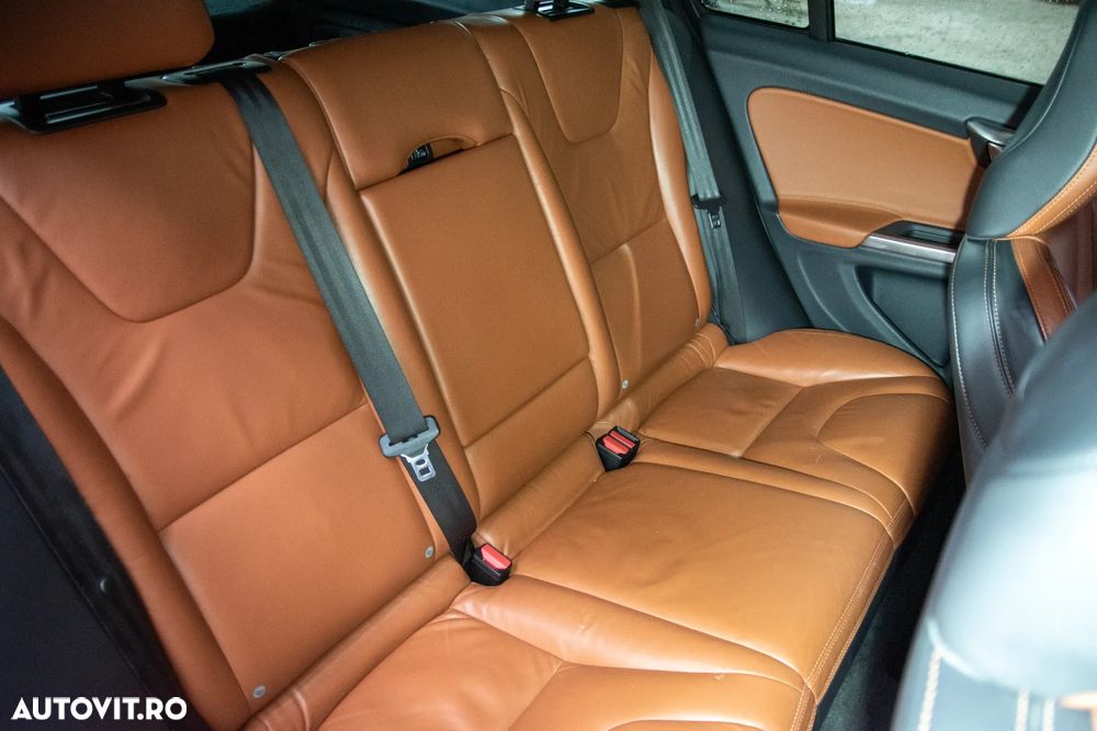 Volvo V60 - 11