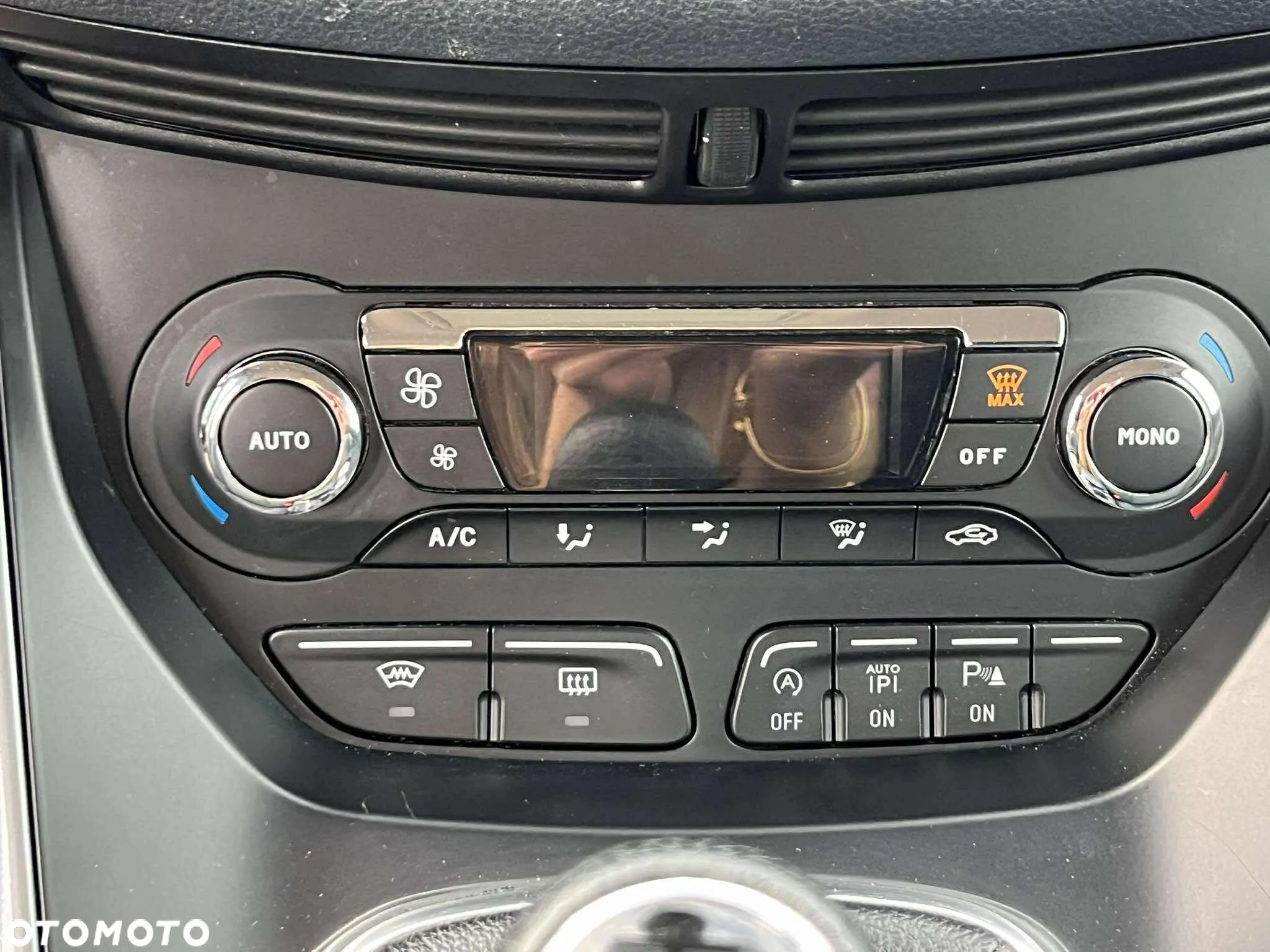 Ford C-MAX 1.6 TDCi Start-Stop-System Business Edition - 13