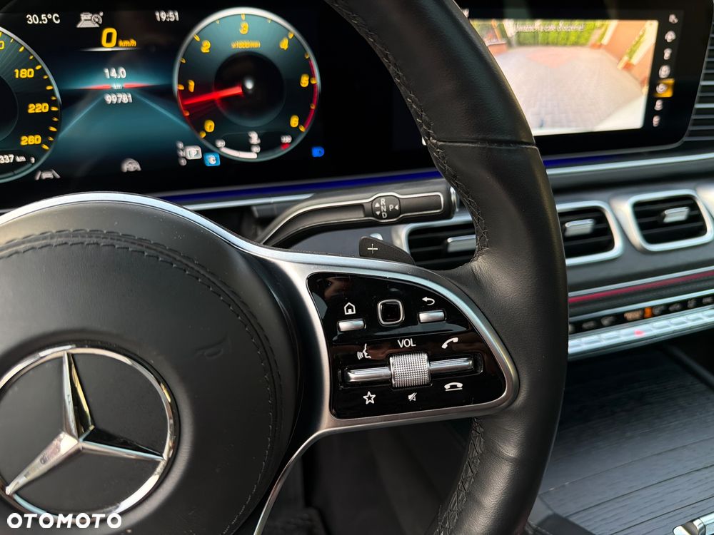 Mercedes-Benz GLE - 22
