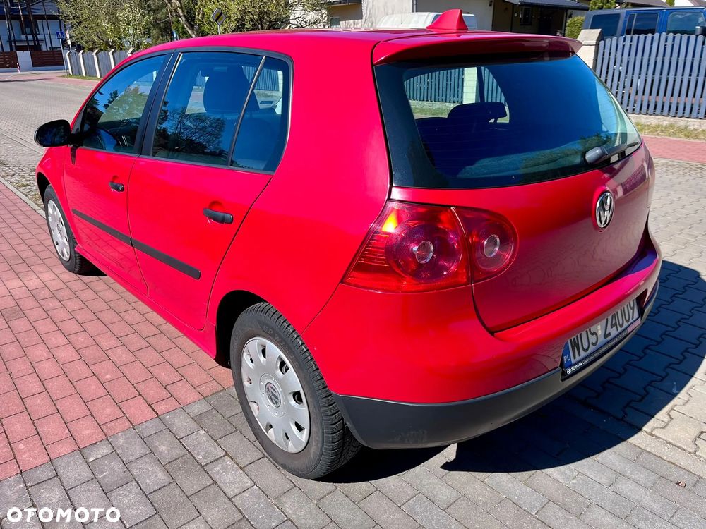 Volkswagen Golf - 11