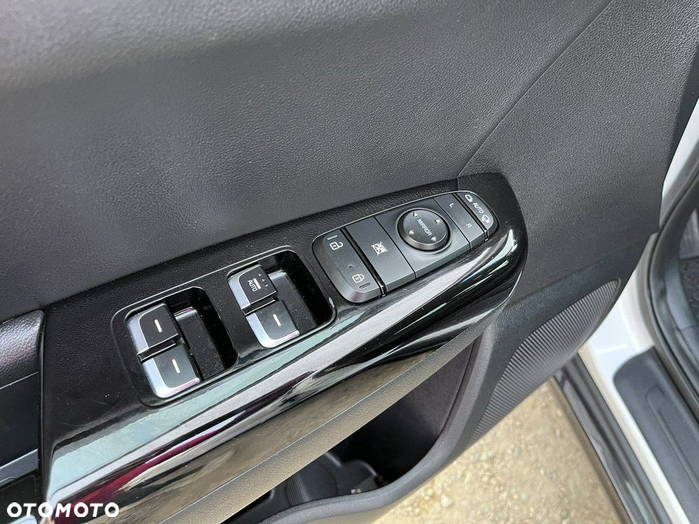 Kia Sportage - 21