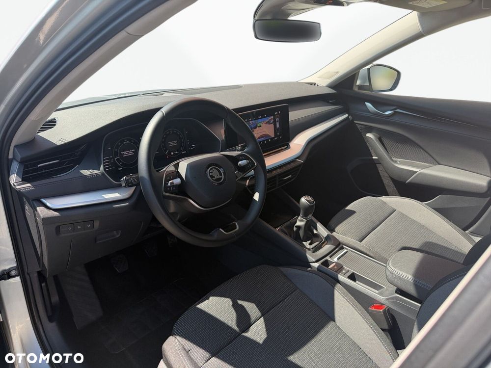 Skoda Octavia 1.5 TSI Selection - 11