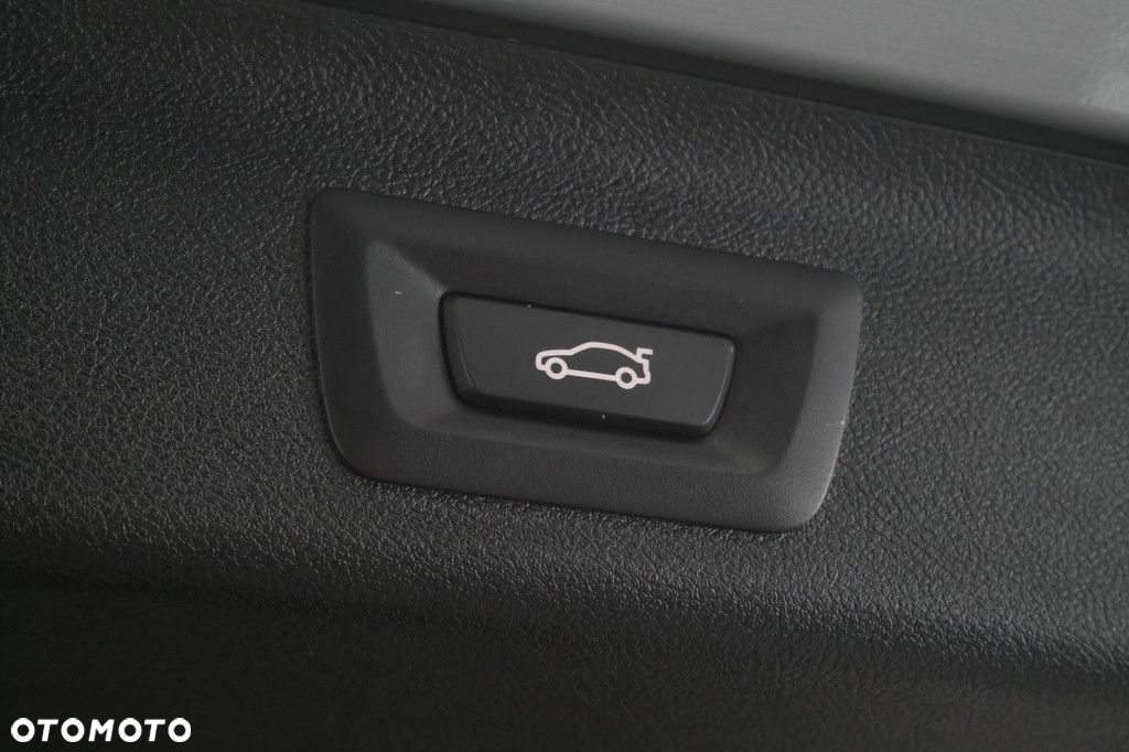 BMW Seria 5 - 18