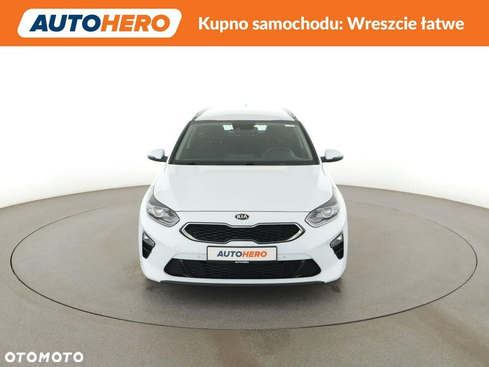Kia Ceed 1.6 CRDi DCT Spirit - 12