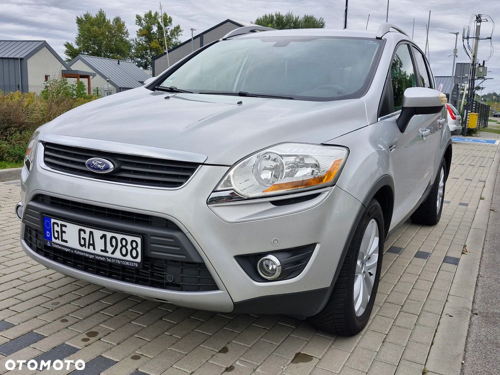 Ford Kuga 2.0 TDCi 2x4 Titanium - 20