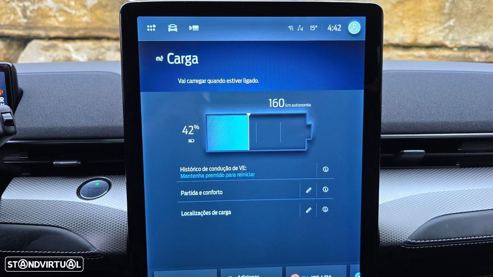 Ford Mustang Mach-E - 28