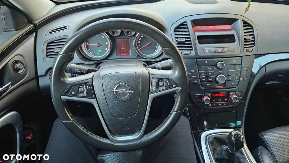Opel Insignia 2.0 CDTI Cosmo - 29