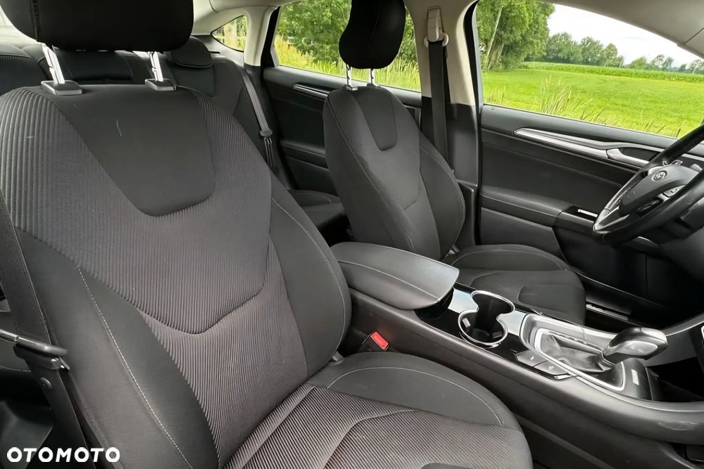 Ford Mondeo 2.0 Hybrid Titanium - 7