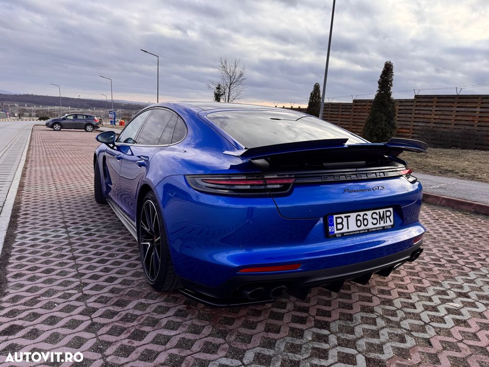 Porsche Panamera - 6