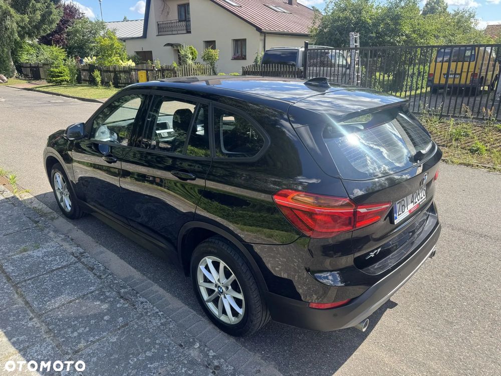 BMW X1 sDrive18d - 5