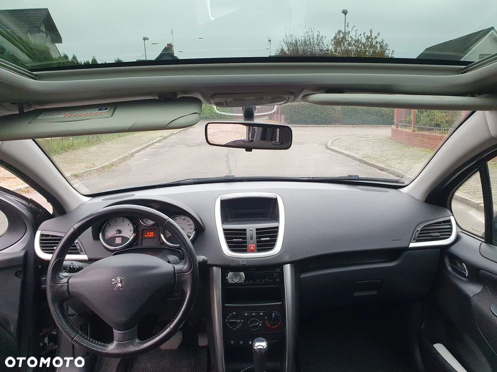 Peugeot 207 - 9