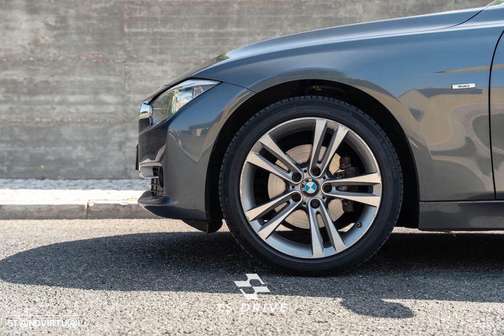 BMW 320 d Auto Line Modern - 26
