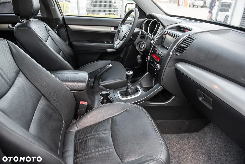 Kia Sorento 2.2 CRDi AWD Platinum Edition - 29