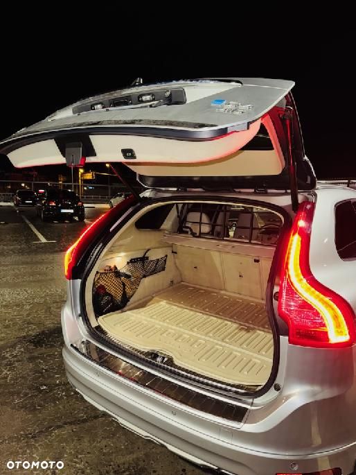 Volvo XC 60 D4 AWD Summum - 9
