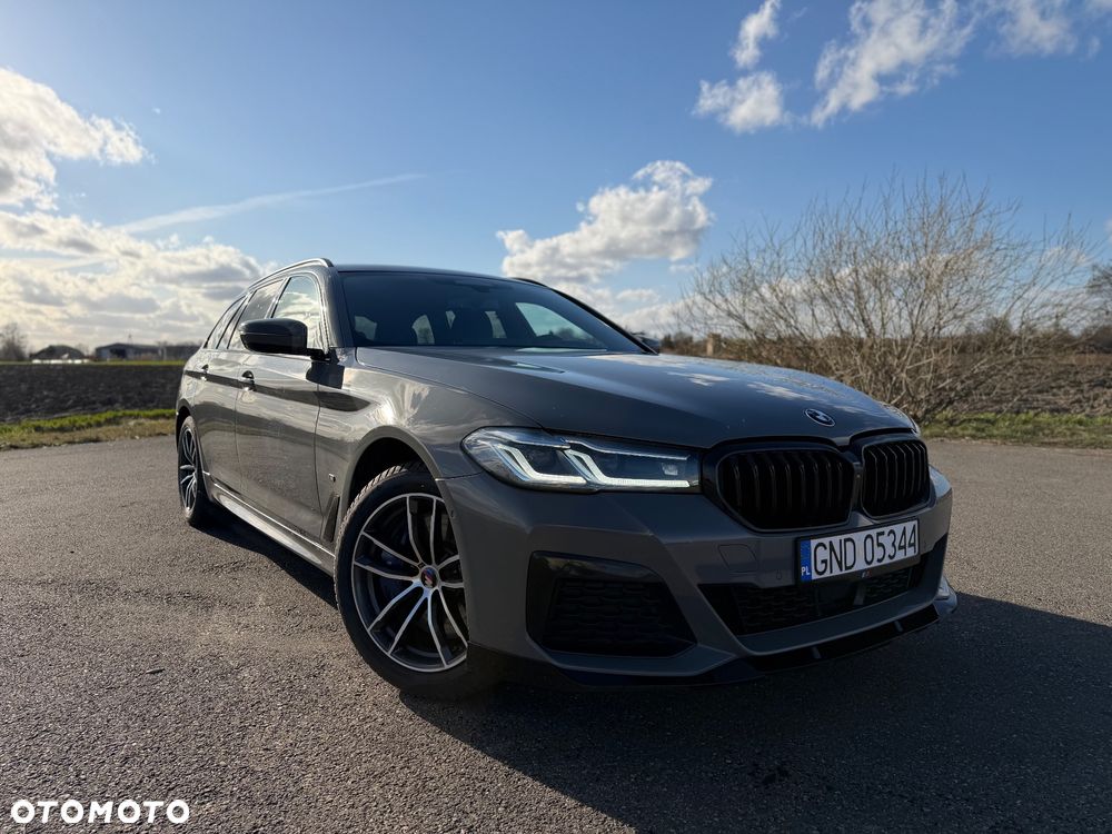 BMW Seria 5 520d xDrive - 1