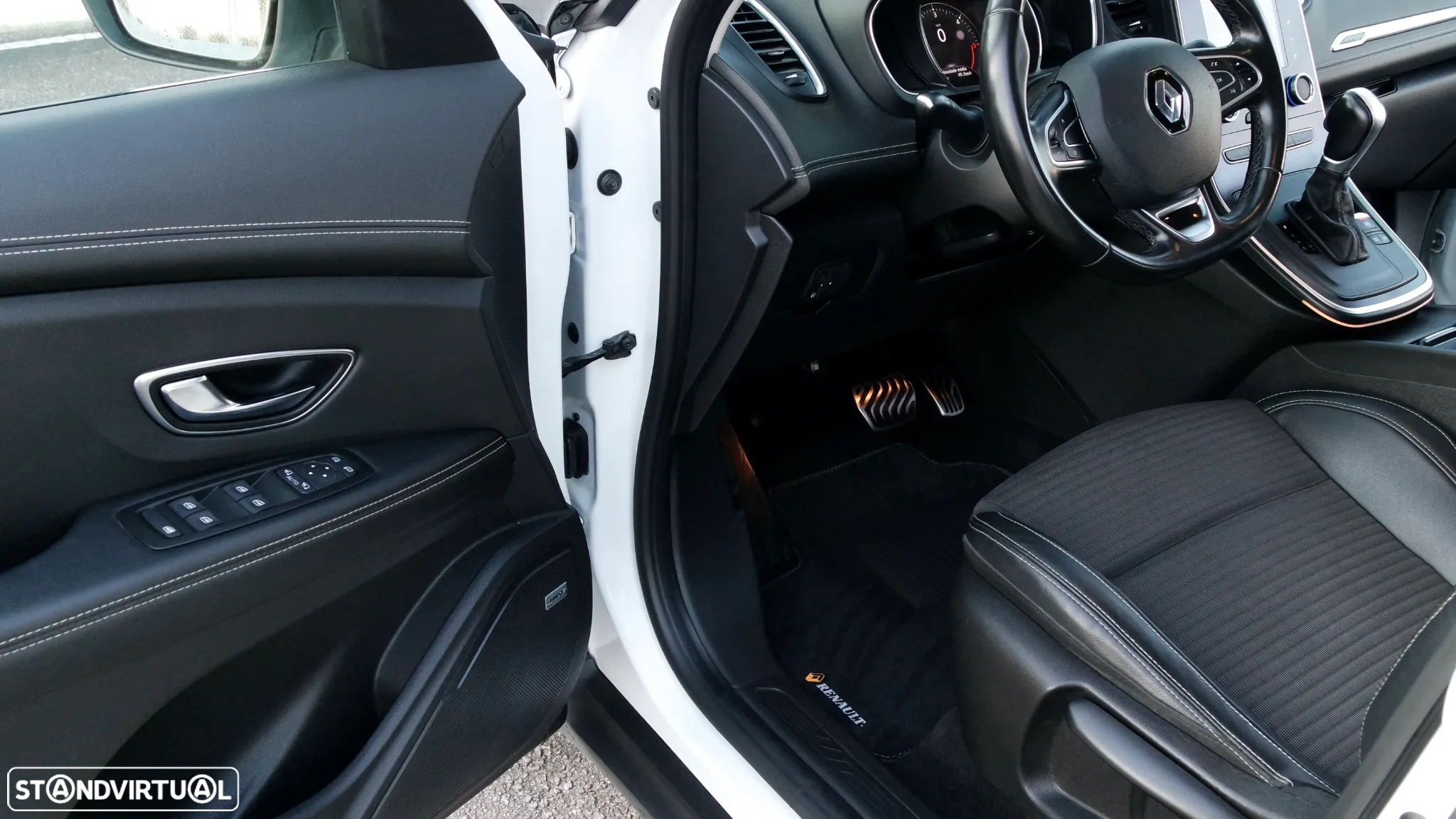 Renault Grand Scénic 1.7 Blue dCi Bose Edition EDC - 15