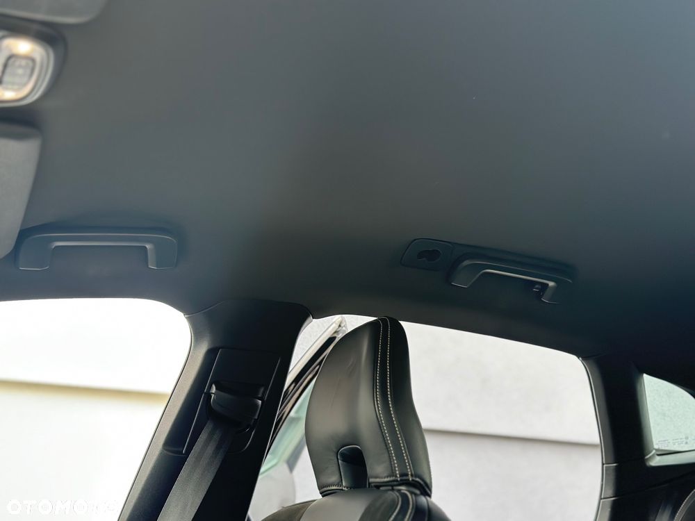 Volvo V40 D2 RDesign - 29