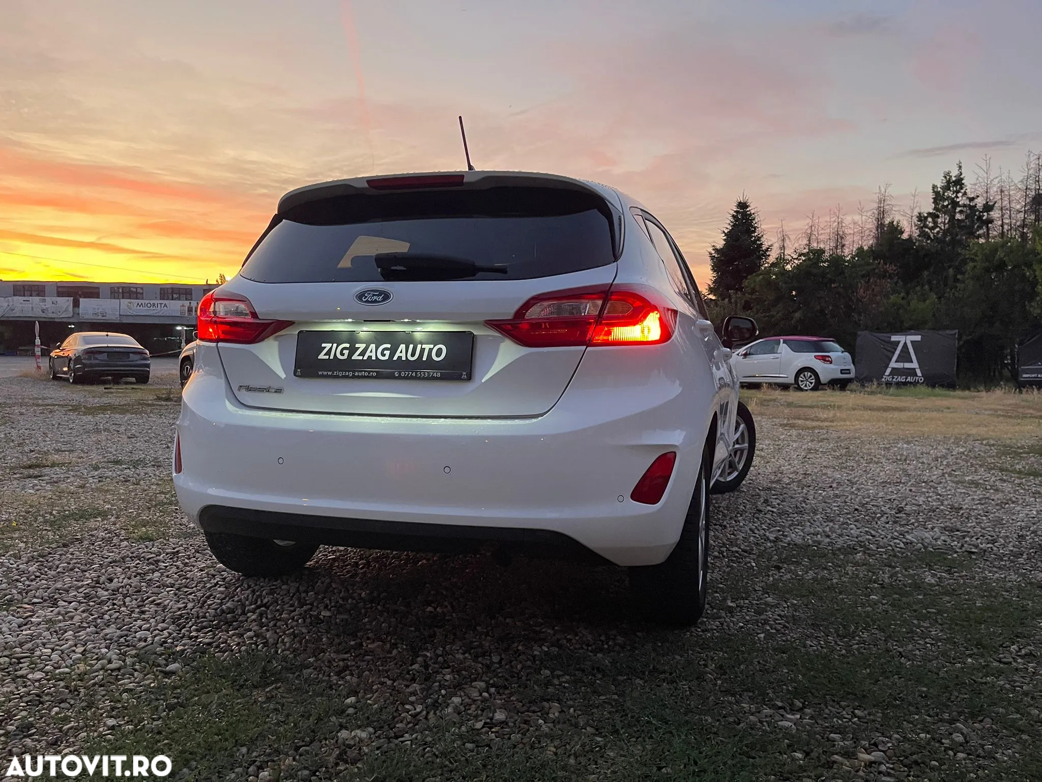 Ford Fiesta 1.0 EcoBoost Titanium - 30