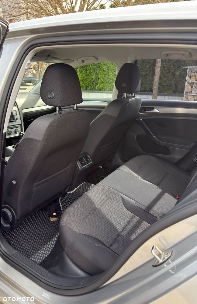 Volkswagen Golf 1.4 TSI BMT Comfortline - 13