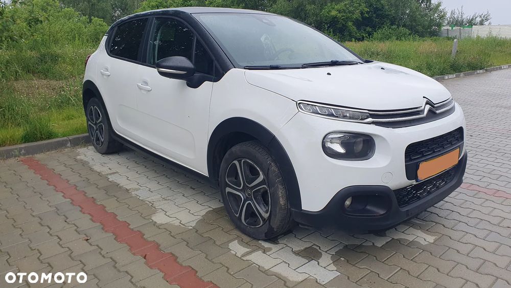 Citroën C3 1.2 PureTech Exclusive - 1