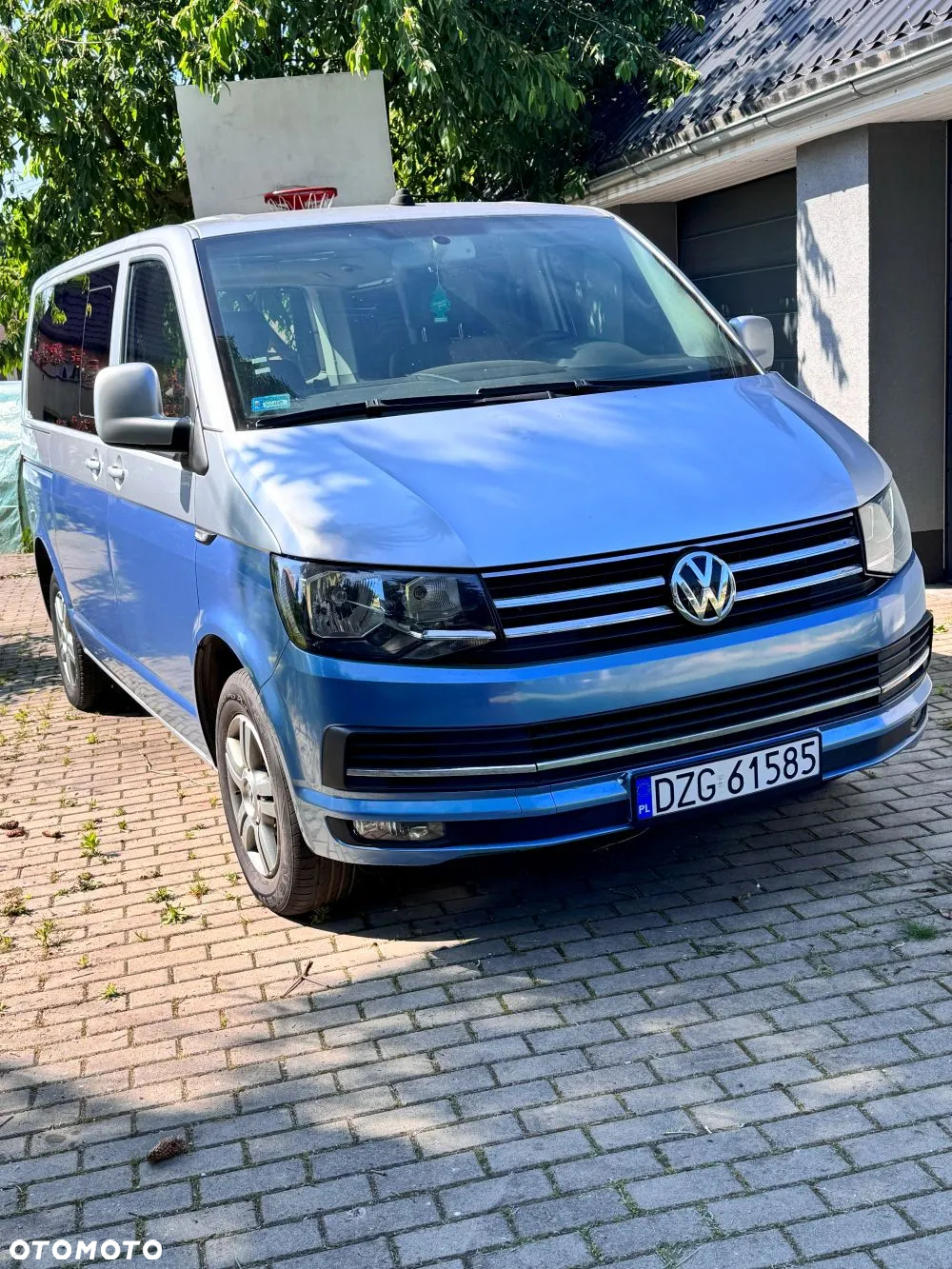 Volkswagen Multivan - 9