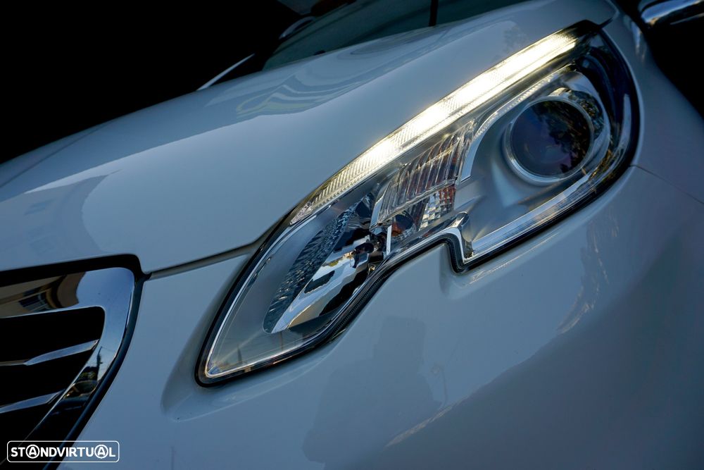 Peugeot 2008 82 VTI Allure - 23