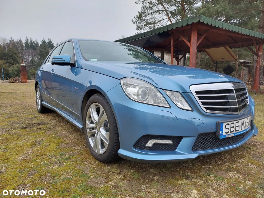 Mercedes-Benz Klasa E 350 CDI DPF 4Matic BlueEFFICIENCY 7G-TRONIC - 7