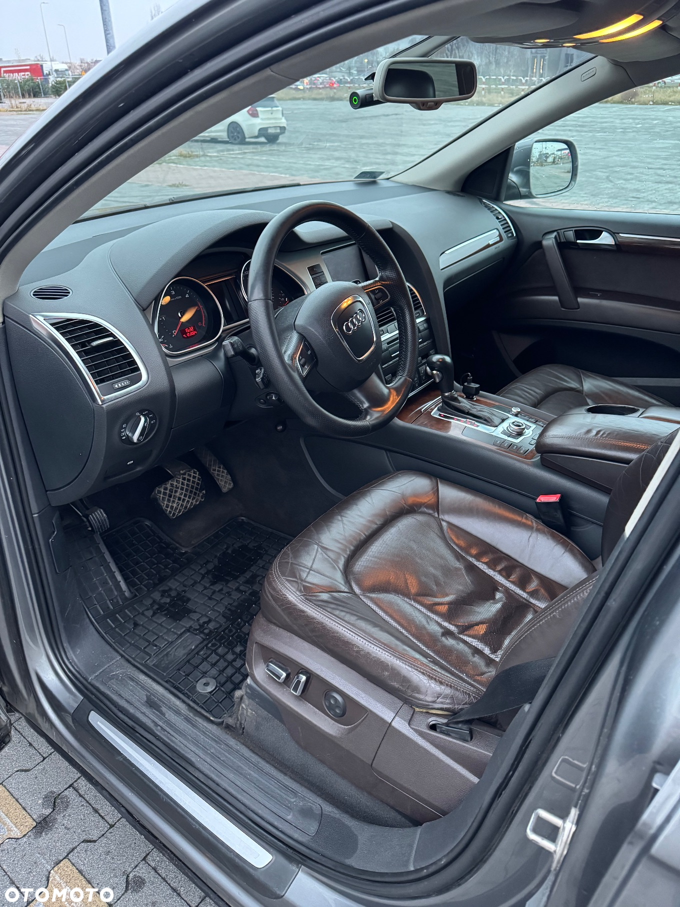 Audi Q7 - 9
