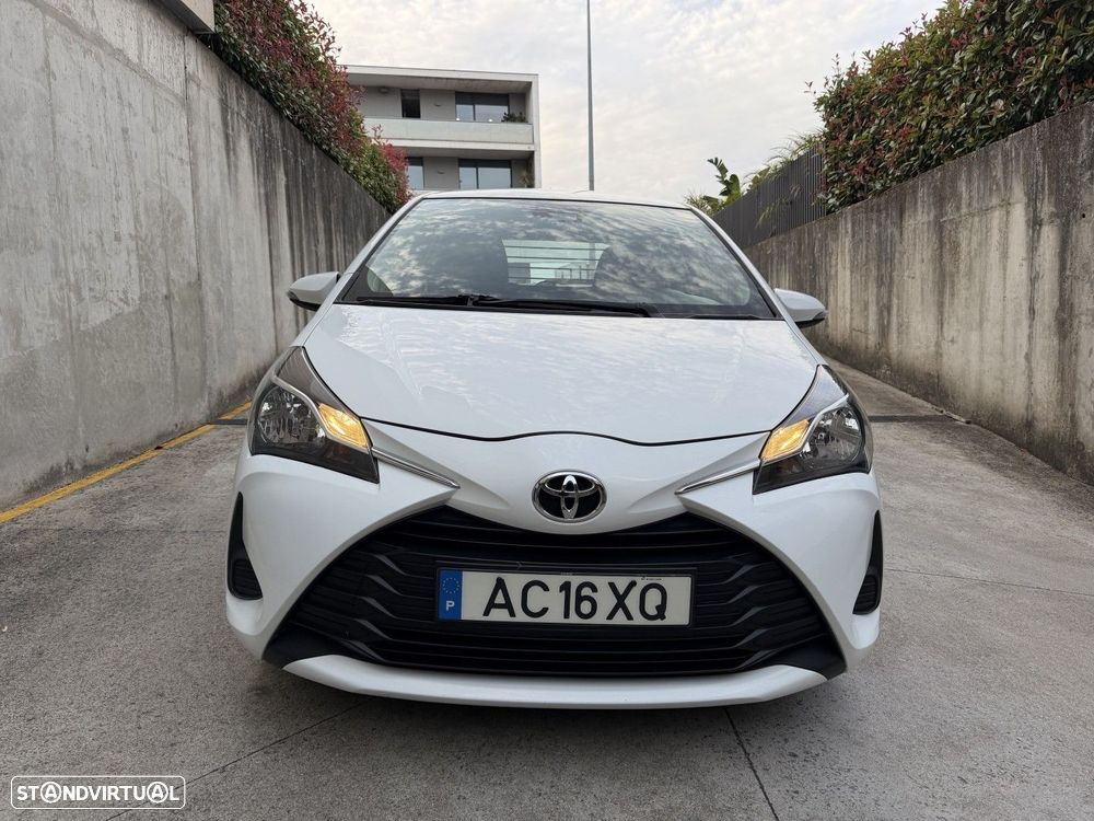 Toyota Yaris 1.0 VVT-i - 4